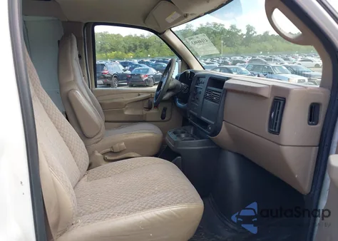 2007 Chevrolet Express G1500 Work Van z USA, uszkodzony, nr VIN 1GCFG15X571219641